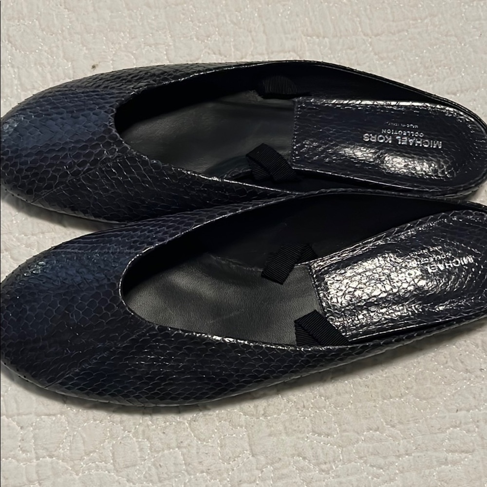 Michael Kors Black Textured Loafers
